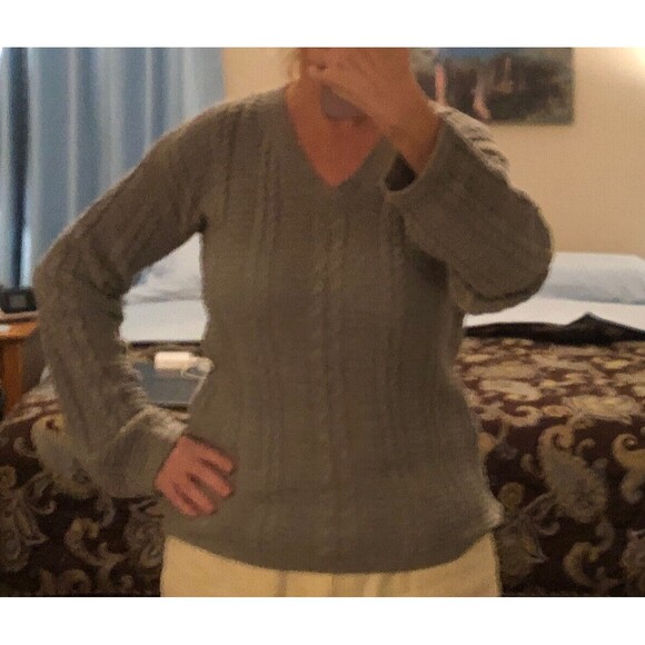 NWT Ashley by 26 International Sz XL Grey V Neck Cable Knit Sweater Winter Cozy - Picture 3 of 6